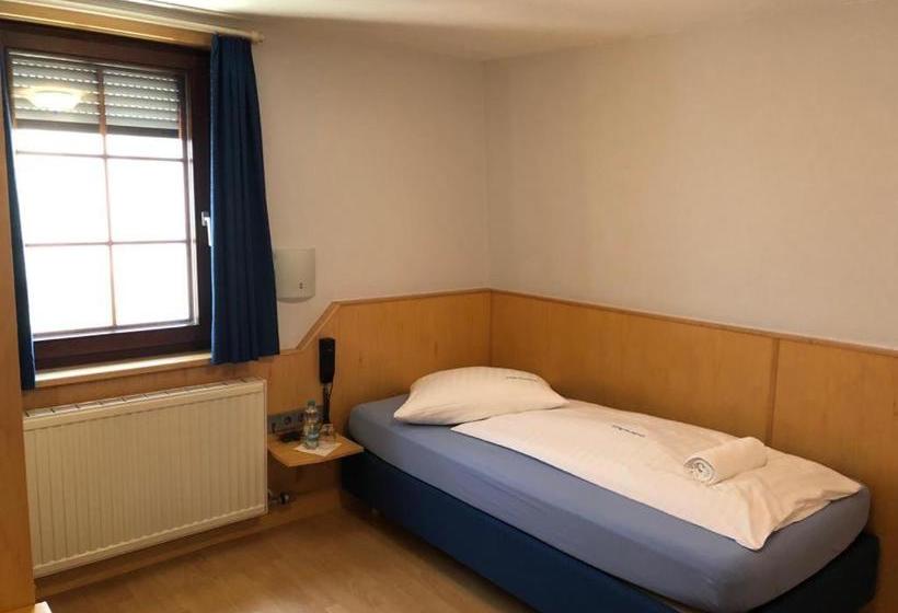 旅馆 Gasthof Zum Hirsch