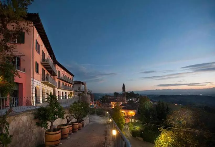 Felicin  Palazzo Boeri Panoramic Suites