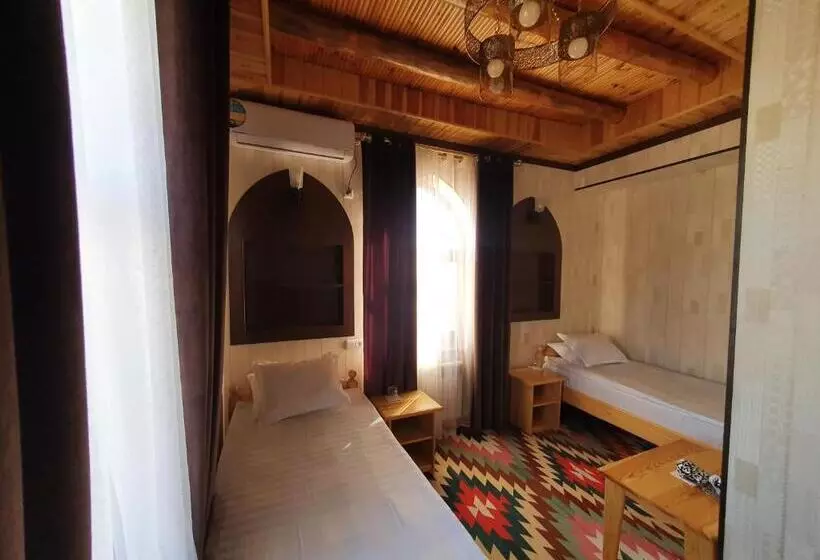 ホテル Khiva Siyovush