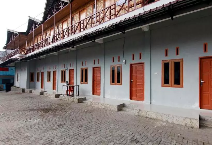 Hotelli Oyo 1440 New Sejarah