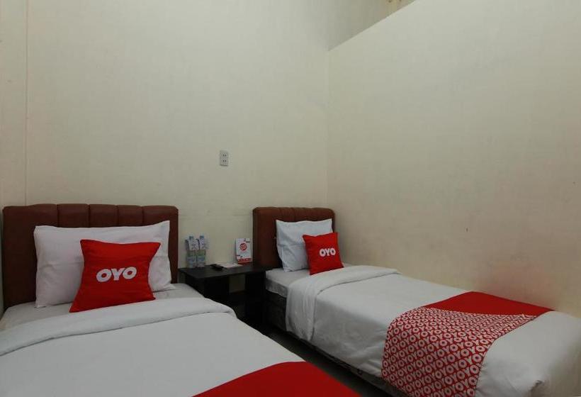 فندق Oyo 1440 New Sejarah