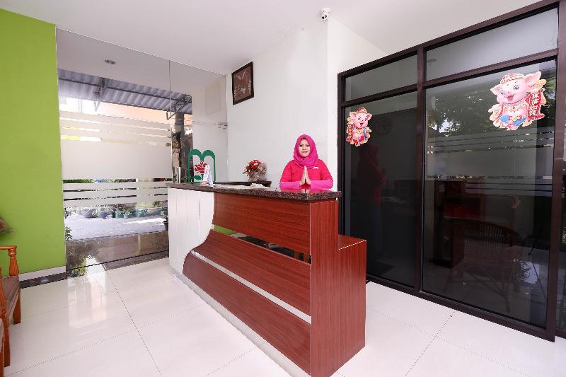 Hotell Oyo 1532 Mawar Indah