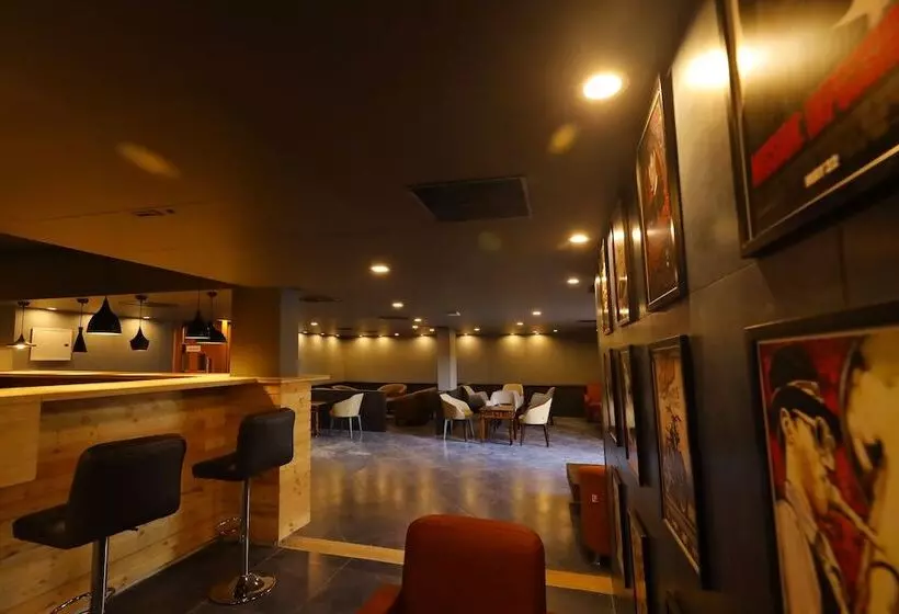 Kfour Apartment & Hotels Private Limited