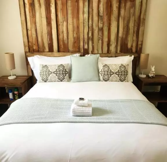 Mijn Kitchen Coffee Shop And B&b