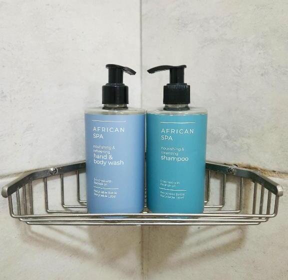 Mijn Kitchen Coffee Shop And B&b