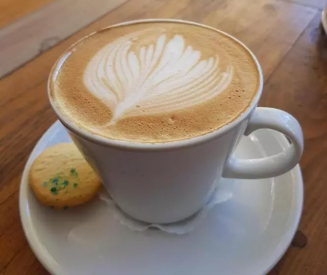 Mijn Kitchen Coffee Shop And B&b