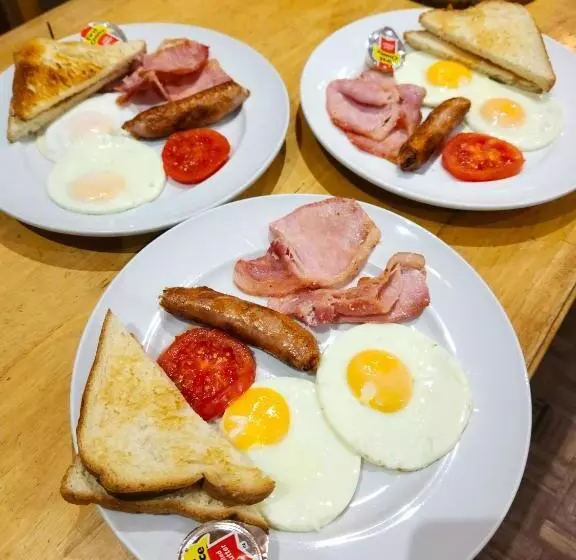 Mijn Kitchen Coffee Shop And B&b