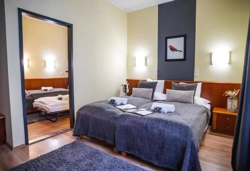 Hotelli 4 évszak Hegyi