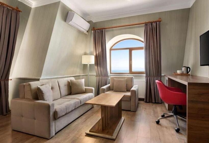 ホテル Ramada By Wyndham Van