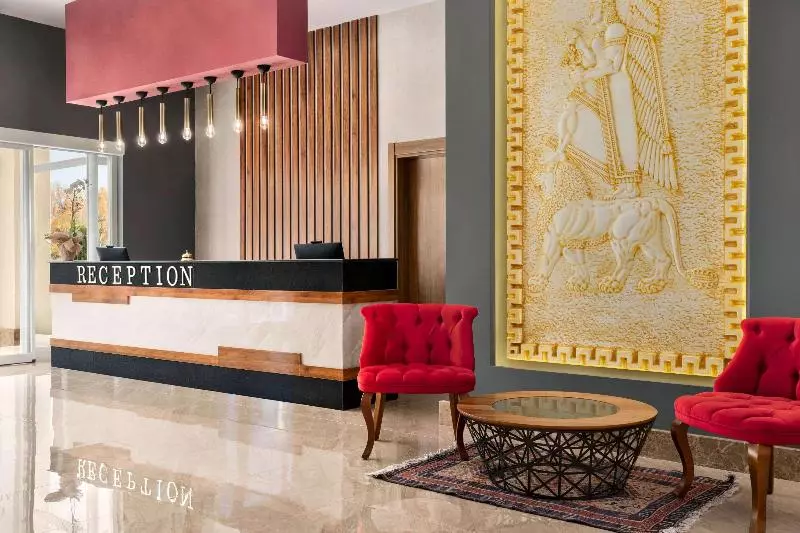 هتل Ramada By Wyndham Van