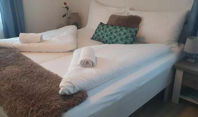 ホテル Rosengärtli