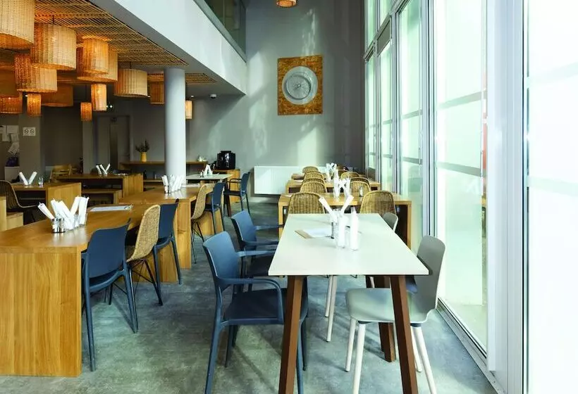 ホテル The People   Tours