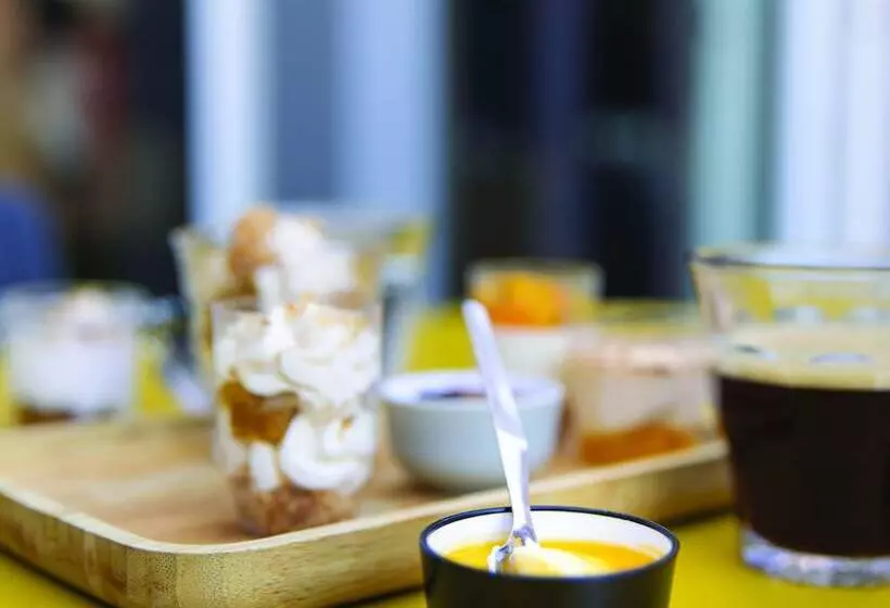 ホテル The People   Tours