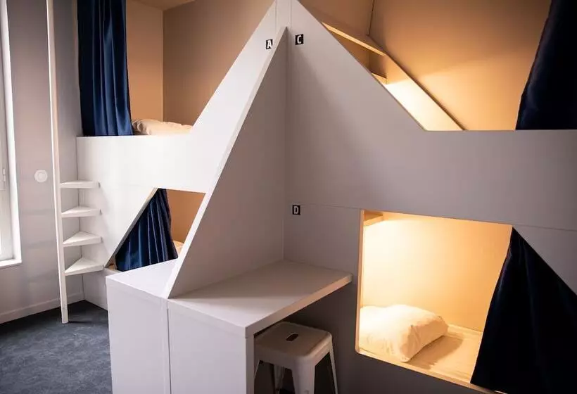 ホテル The People   Tours