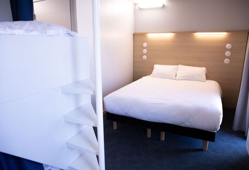 هتل The People   Tours