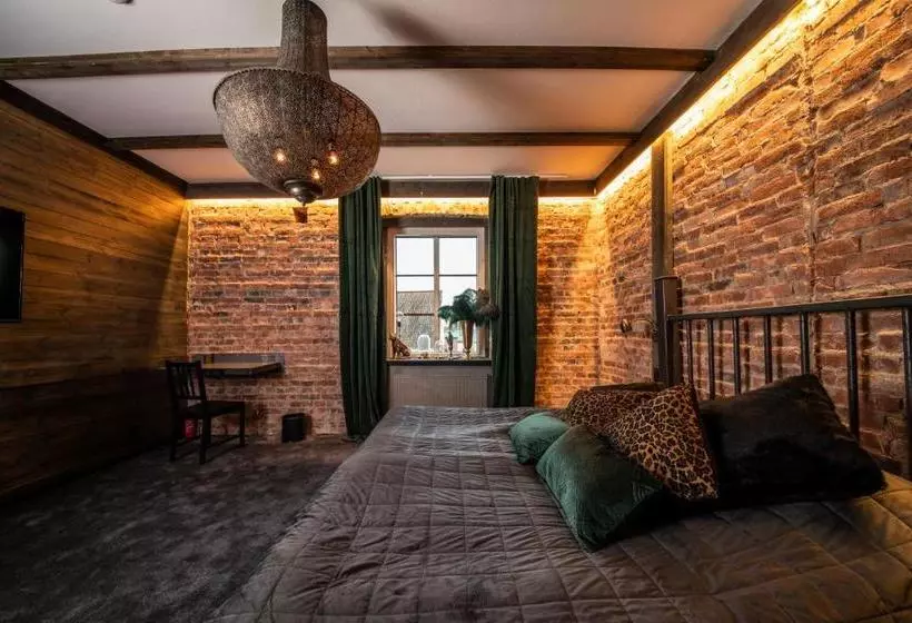 Kronan Bed & Breakfast