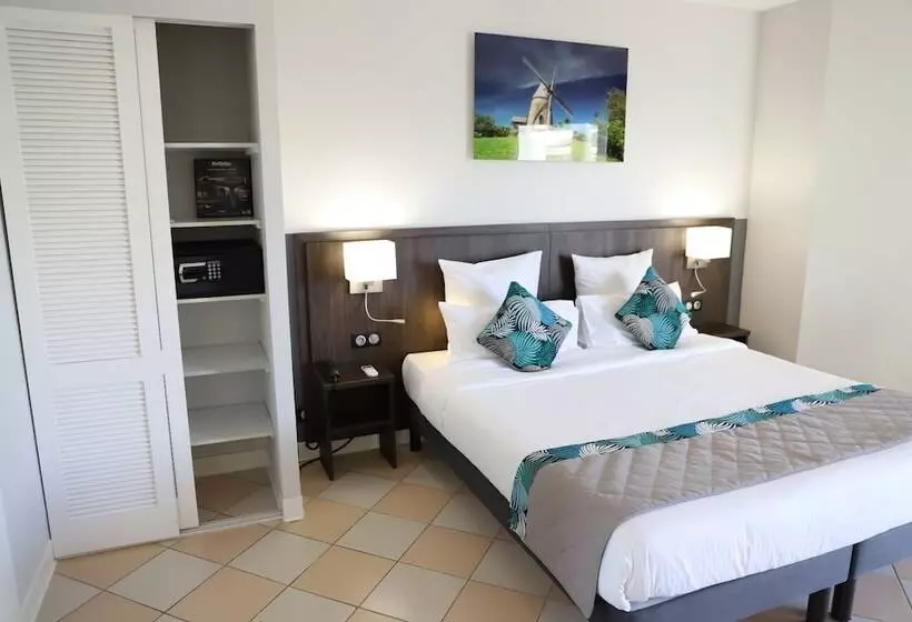 هتل Hôtel Saint Georges