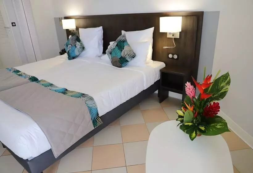 هتل Hôtel Saint Georges