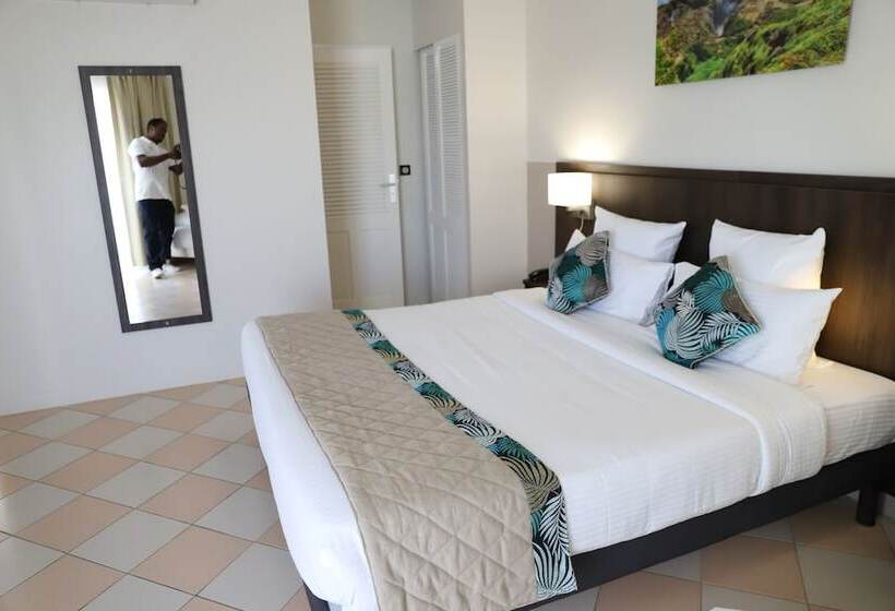 هتل Hôtel Saint Georges