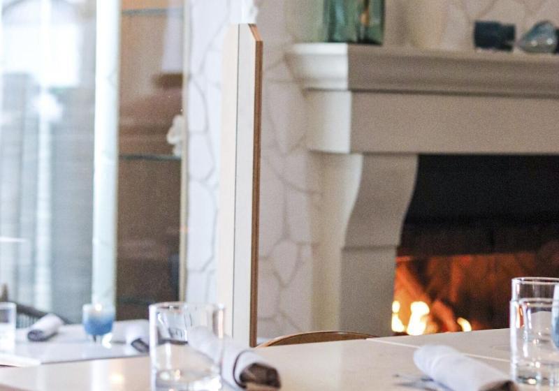 Seaside Hotel North Vancouver