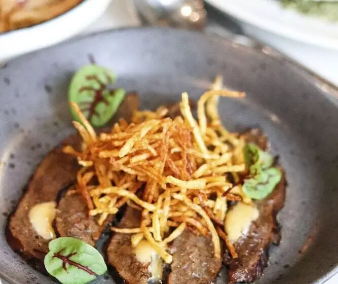 Seaside Hotel North Vancouver