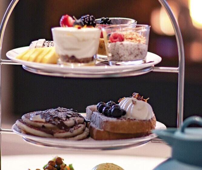 Seaside Hotel North Vancouver