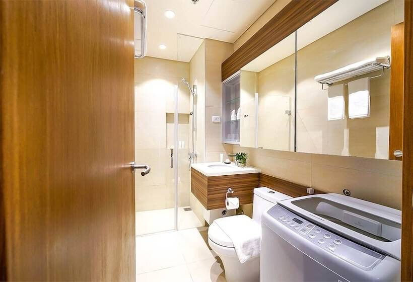 Hotel Tambuli Seaside Resort And Spa