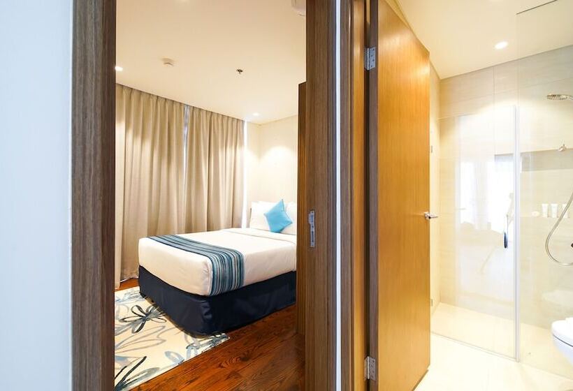 Hotel Tambuli Seaside Resort And Spa