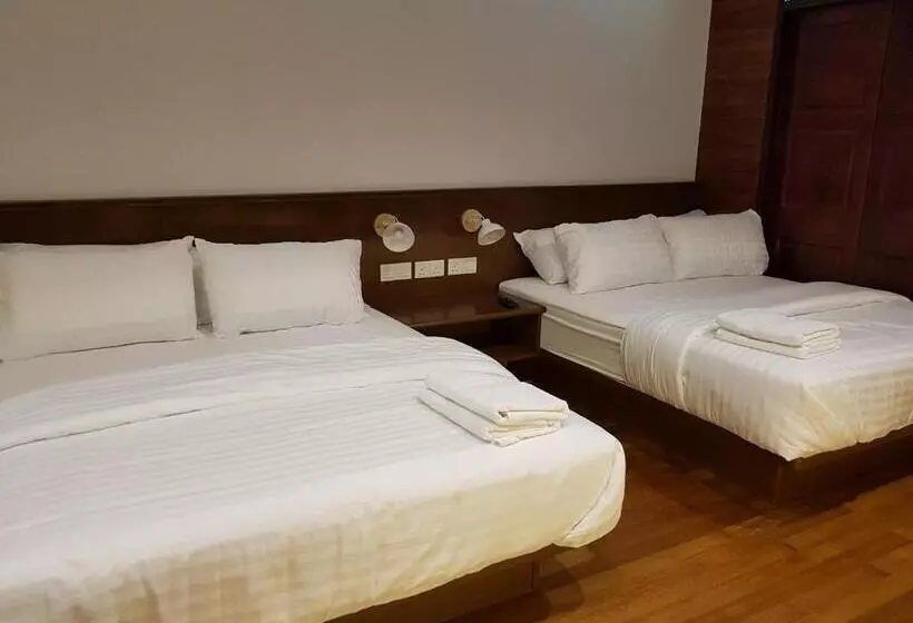 ホテル Little Kampung Studio