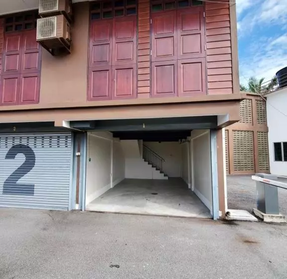 ホテル Little Kampung Studio