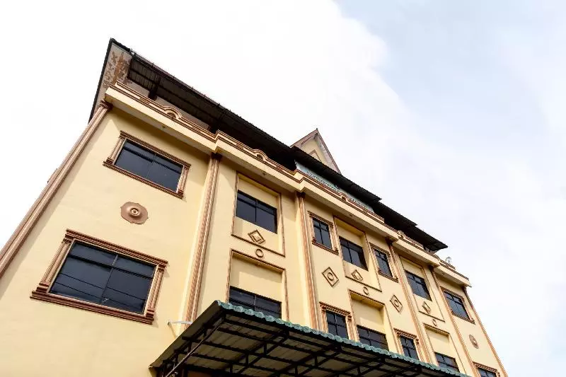 ホテル Pondok Wisata Istana Xi
