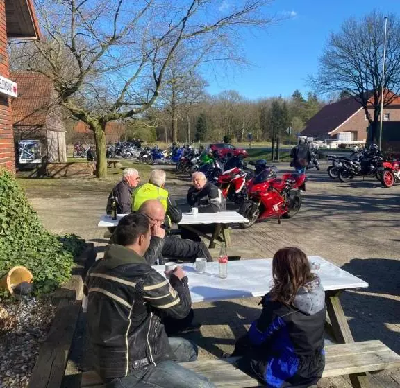 Hotelli Zur Schanze Holtgast Apen