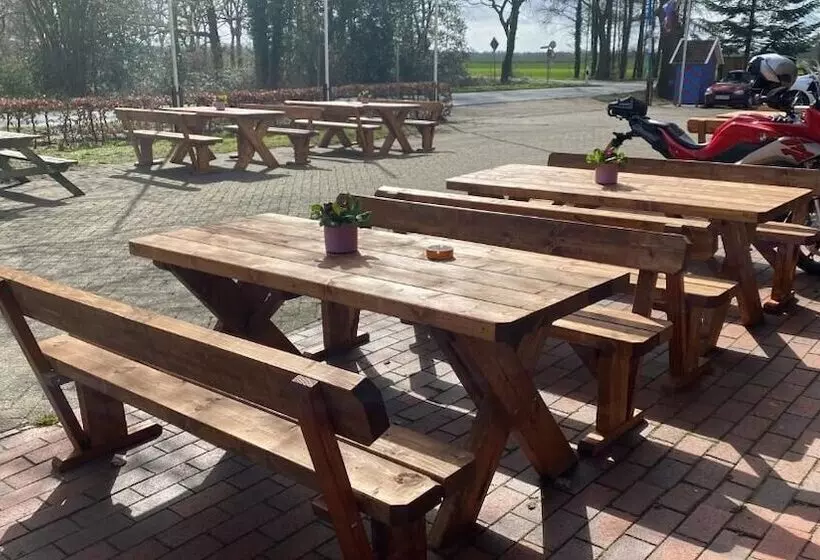 Hotelli Zur Schanze Holtgast Apen