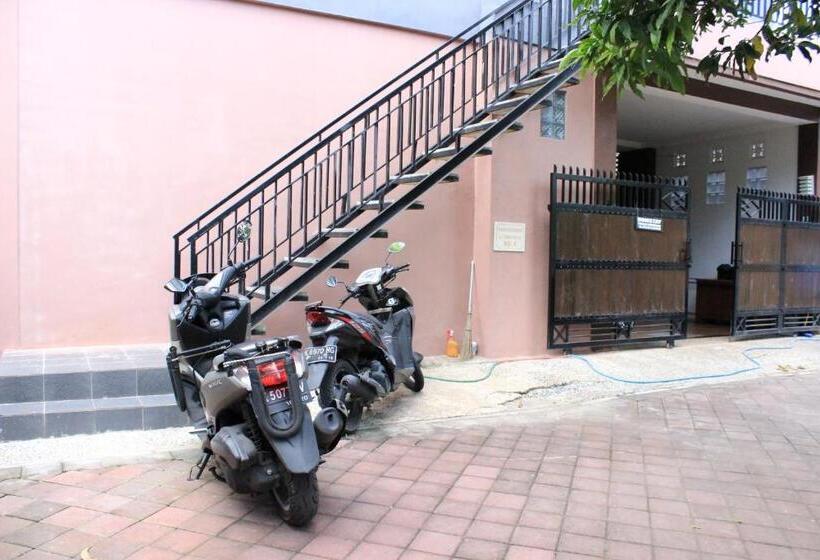 פנסיון Pondok Kedongdong