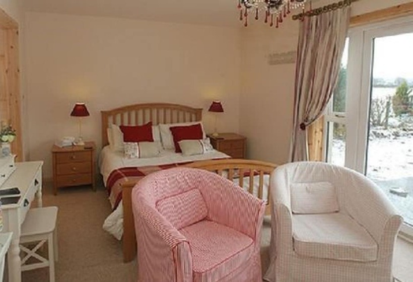 مبيت وإفطار Carndaisy House