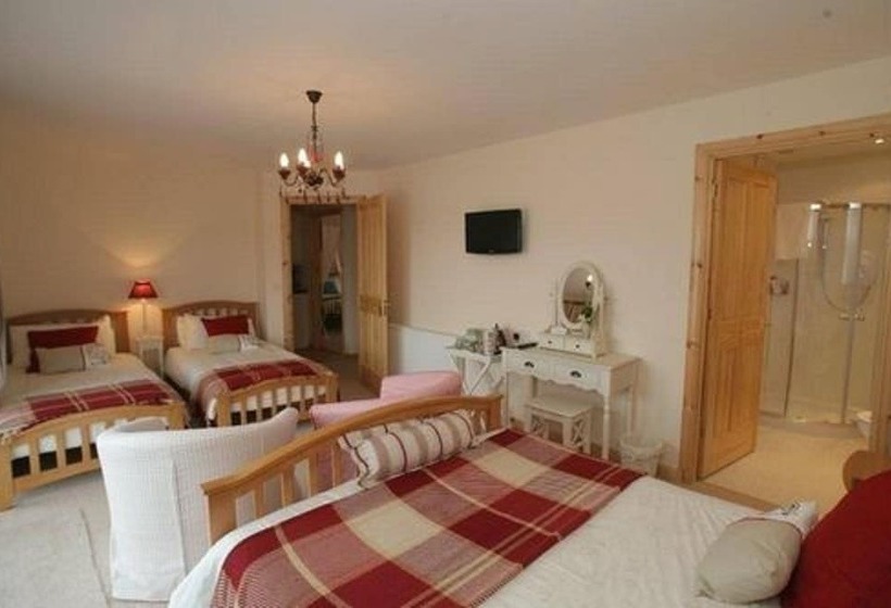 مبيت وإفطار Carndaisy House