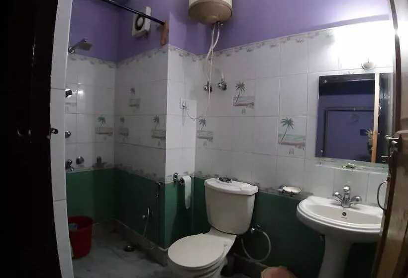 Centennial Hotel 2008