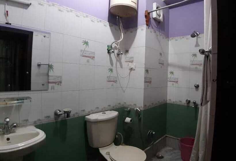 Centennial Hotel 2008