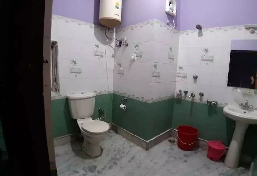 Centennial Hotel 2008