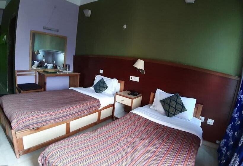 Centennial Hotel 2008