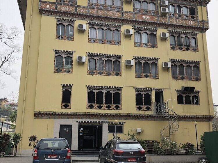 هتل Bhutan Residence