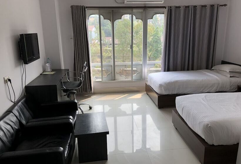 هتل Bhutan Residence