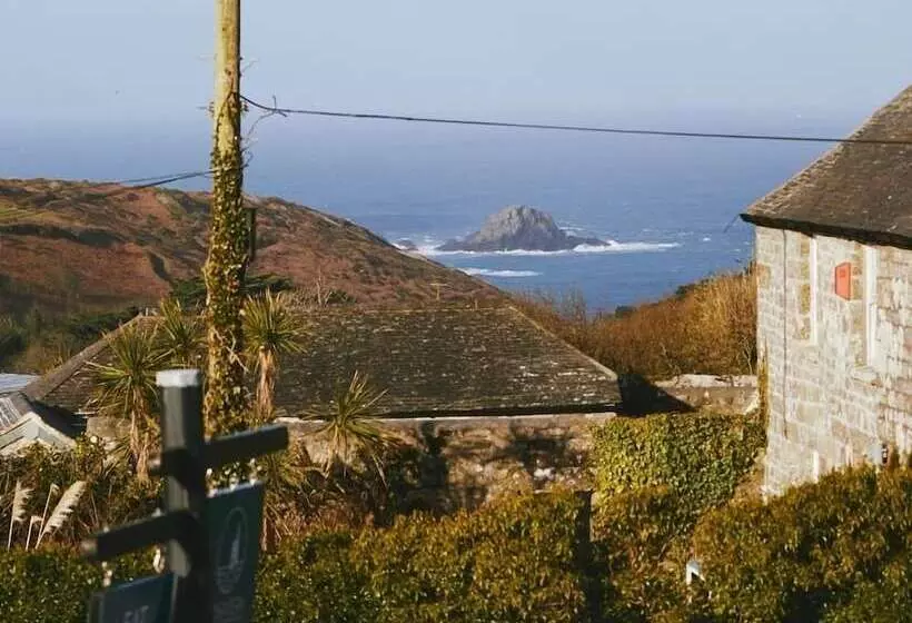 Majatalo Bosavern House