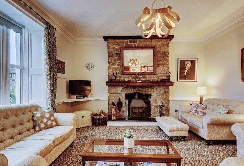 펜션 Bosavern House