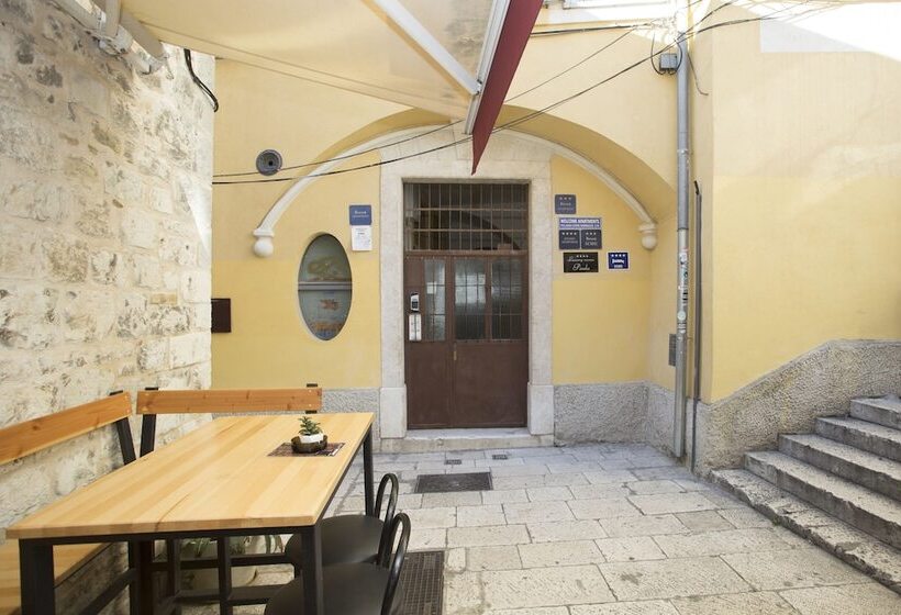 ペンション Luxury Rooms Paula