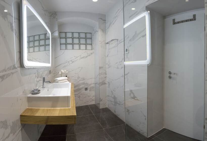 ペンション Luxury Rooms Paula