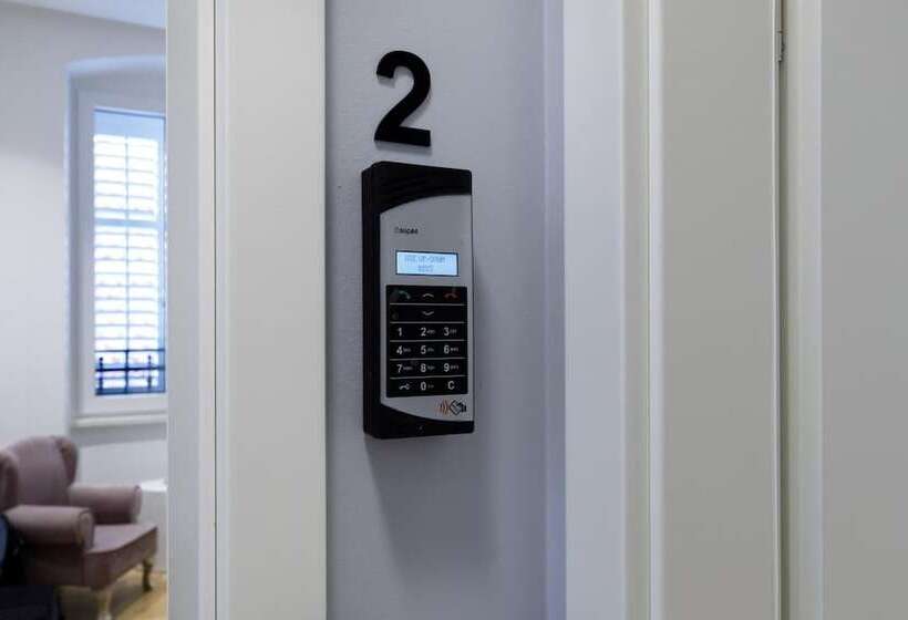 ペンション Luxury Rooms Paula