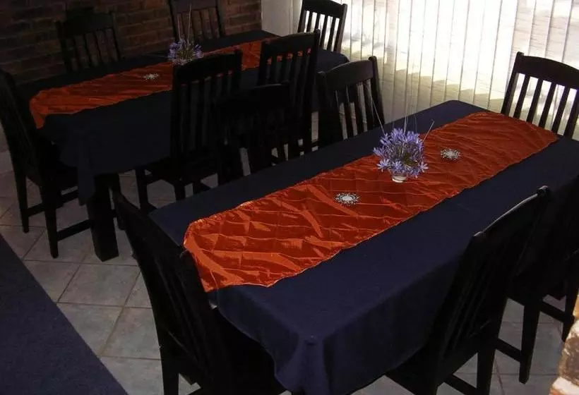 Majatalo Mall Guesthouse