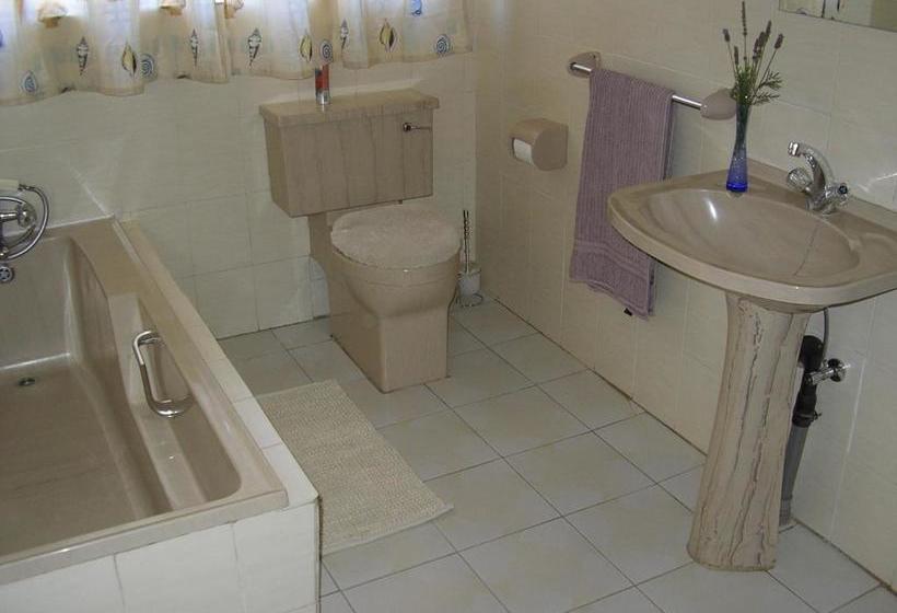 Пансион Mall Guesthouse