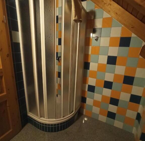 פנסיון Penzion Avalanche